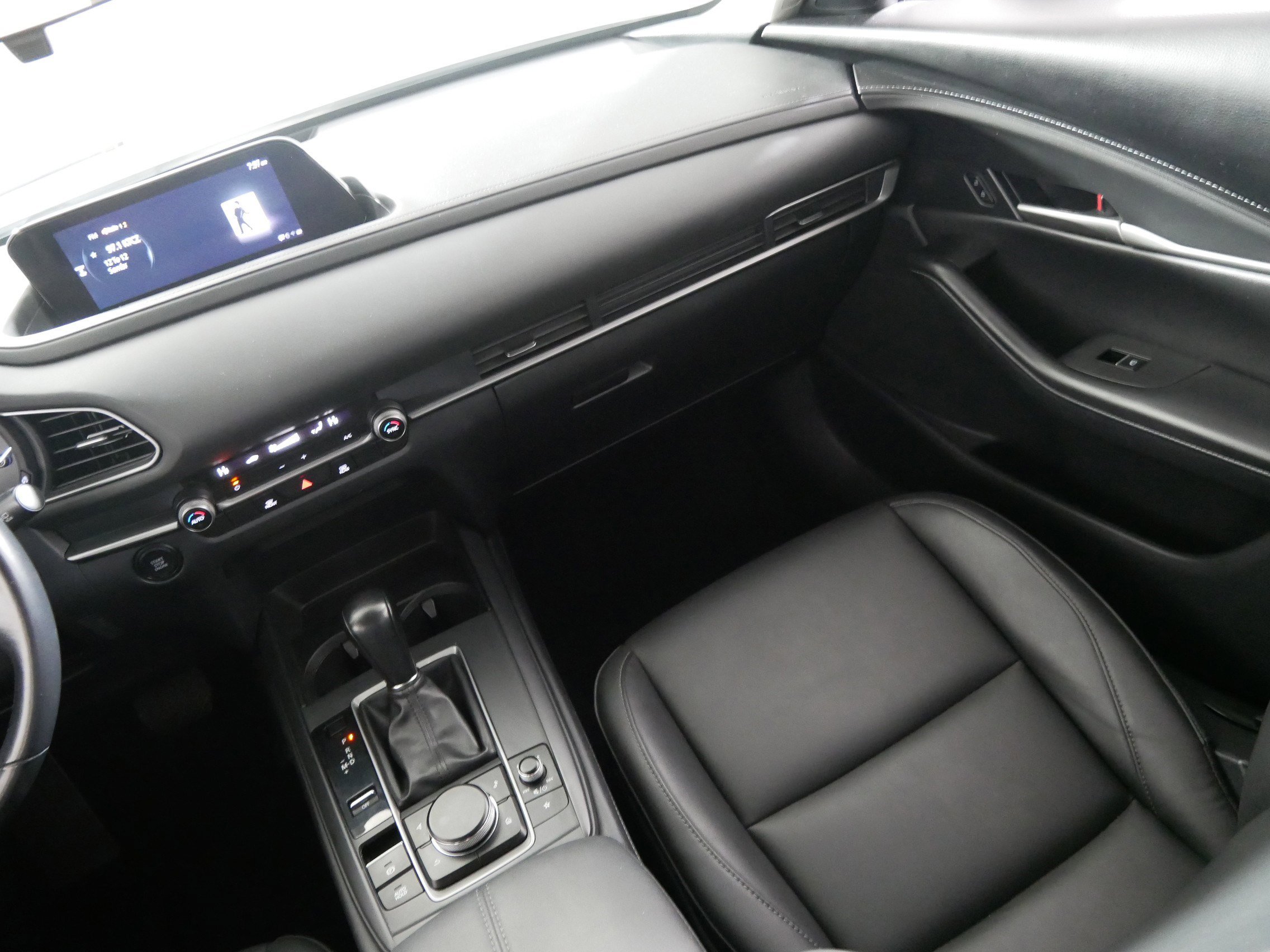 Used 2021 MAZDA CX-30 AWD 2.5 S w/ Select Package image 11