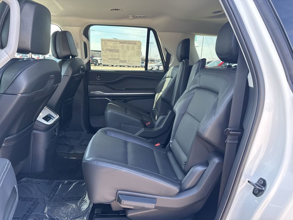 New 2026 Lincoln Navigator L Premier image 21