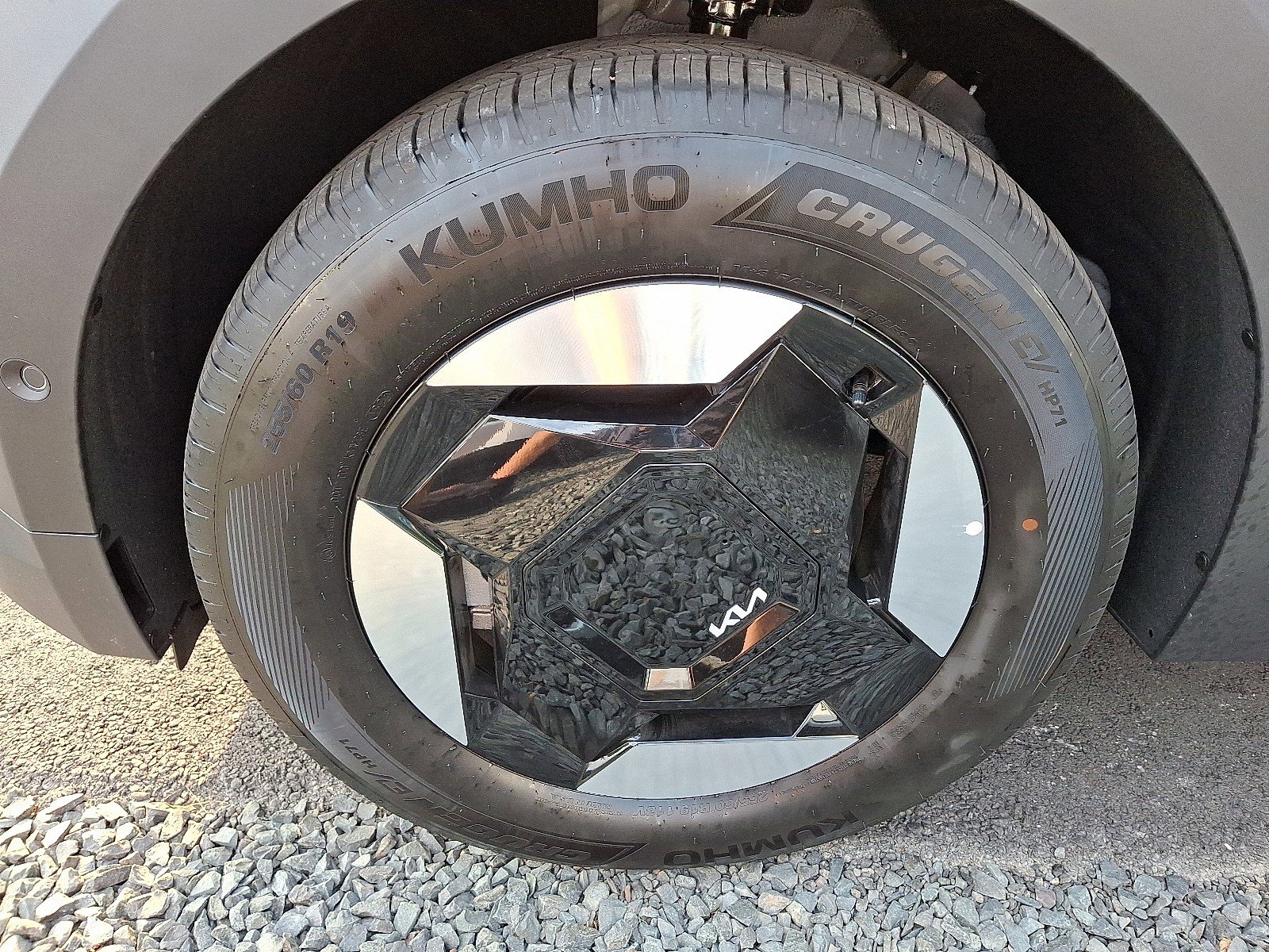 New 2026 Kia EV9 Wind image 4