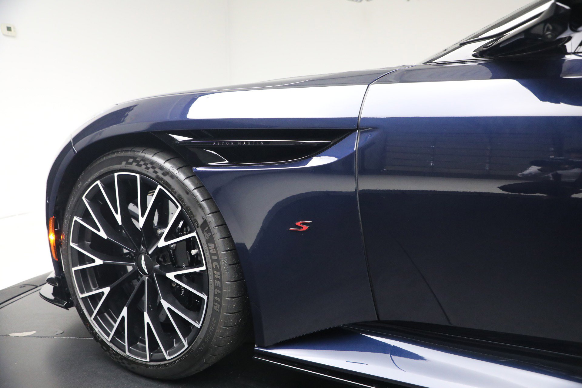 New 2026 Aston Martin DB12 Coupe RWD image 33