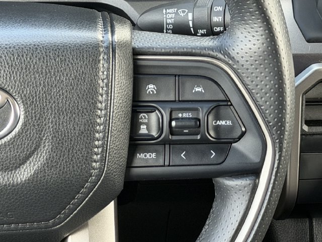 Certified 2025 Toyota 4Runner SR5 AWD/4WD image 16