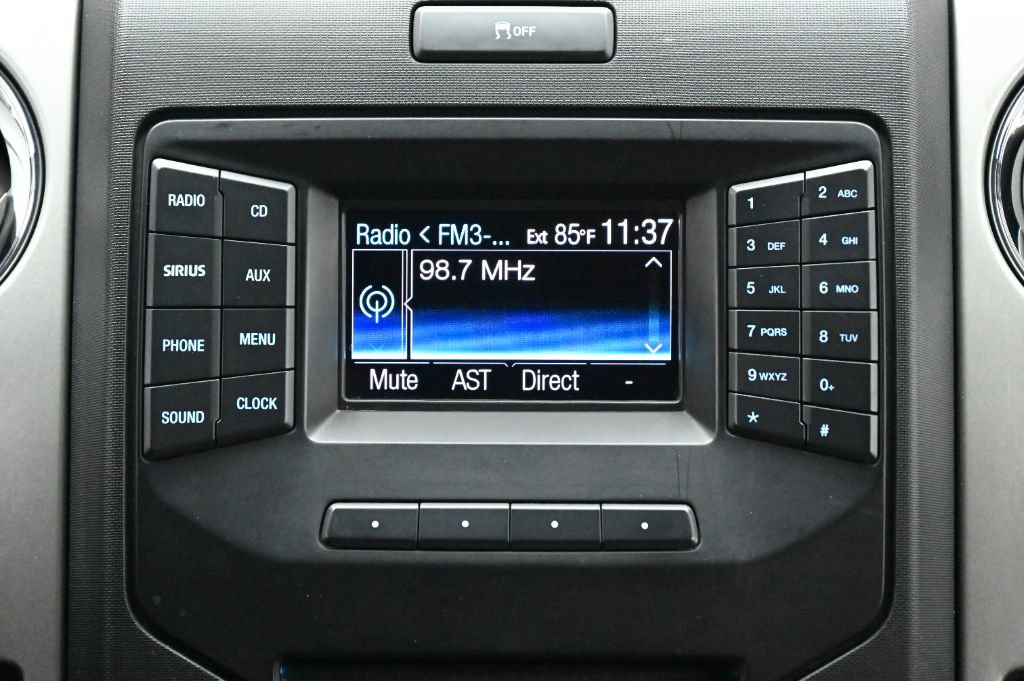Used 2013 Ford F150 XLT w/ Luxury Equipment Group RWD image 28