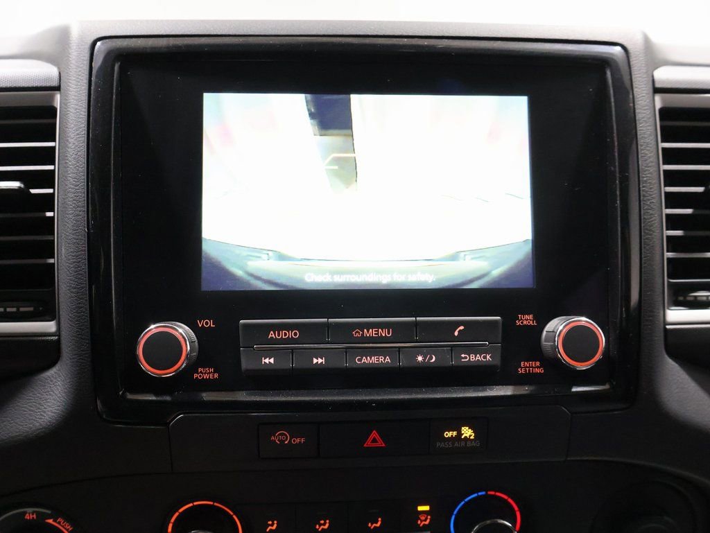 Used 2024 Nissan Frontier SV image 27
