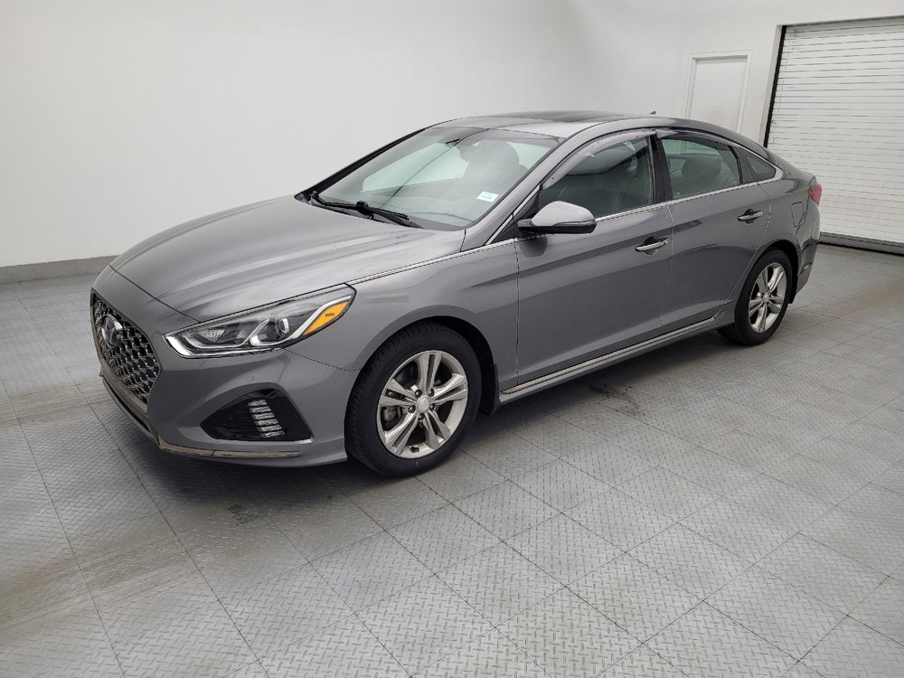 Used 2019 Hyundai Sonata Sport FWD image 2