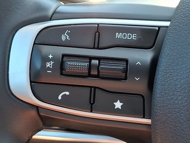 Certified 2025 Kia Sportage EX AWD/4WD image 22