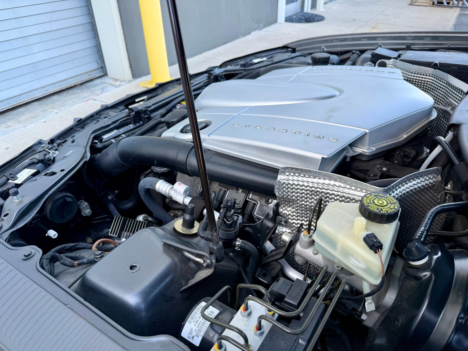 Used 2005 Chrysler Crossfire Limited image 65