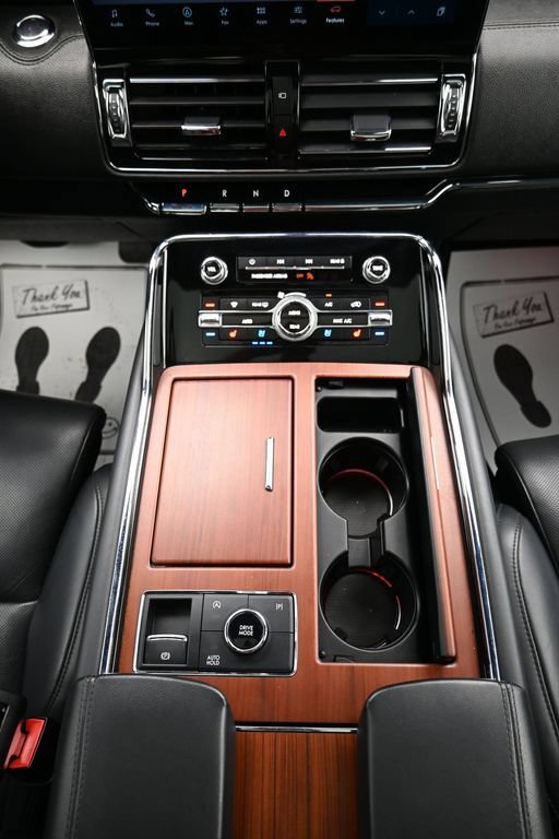 Used 2023 Lincoln Navigator Reserve AWD/4WD image 25