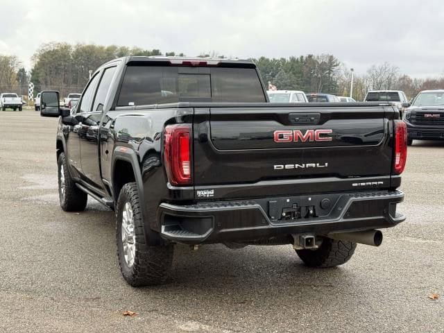 Used 2022 GMC Sierra 2500 Denali w/ Denali Black Diamond Edition image 6