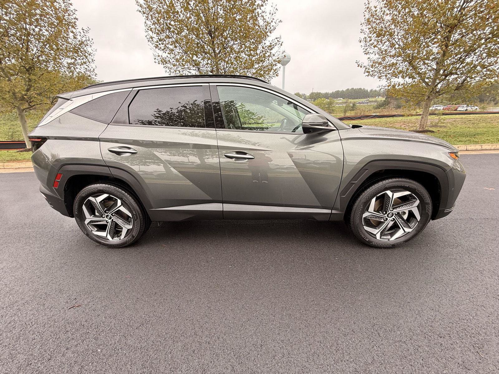 Used 2022 Hyundai Tucson Limited AWD/4WD image 4