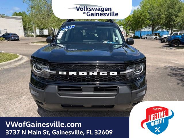 Used 2025 Ford Bronco Sport Outer Banks AWD/4WD image 2