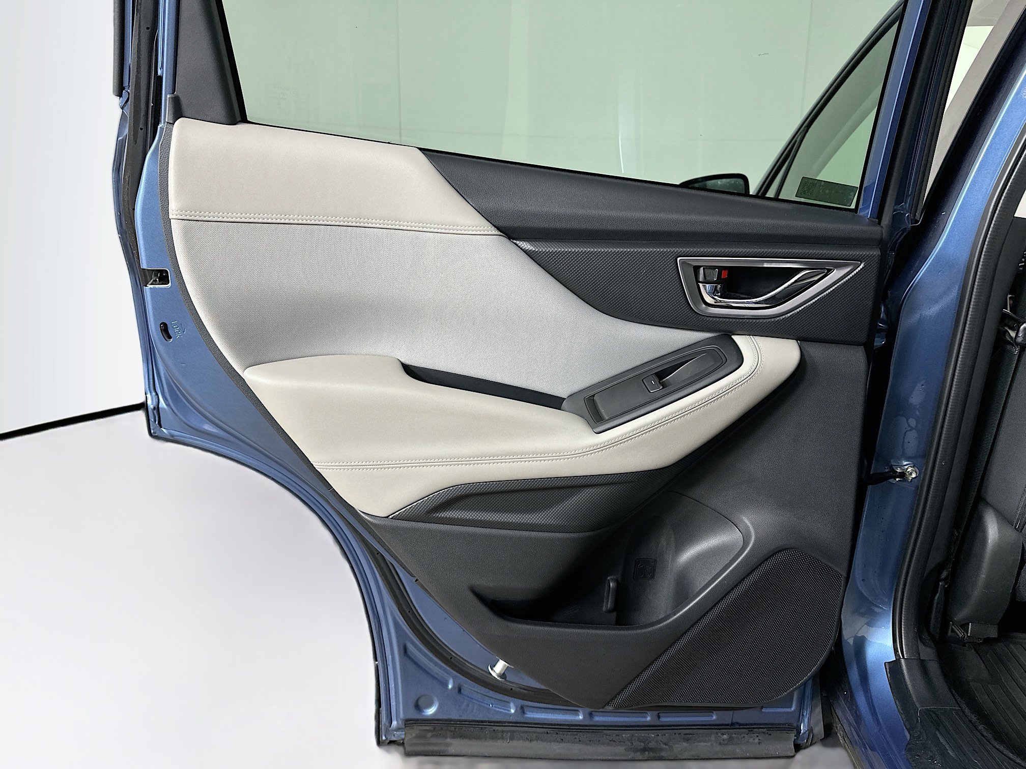 Used 2022 Subaru Forester Premium image 27