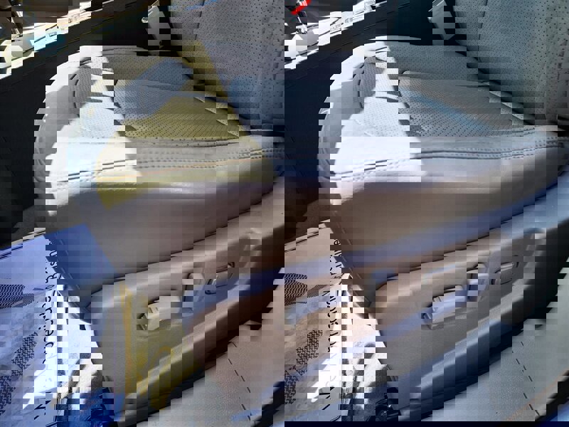 Used 2012 Nissan Rogue SL image 23