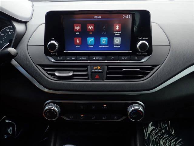 Used 2024 Nissan Altima 2.5 S image 13