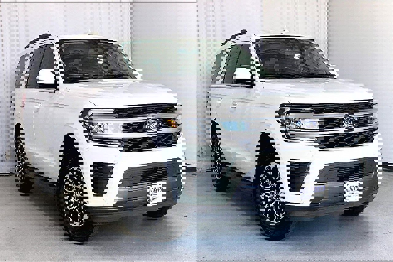 Certified 2023 Ford Expedition XLT