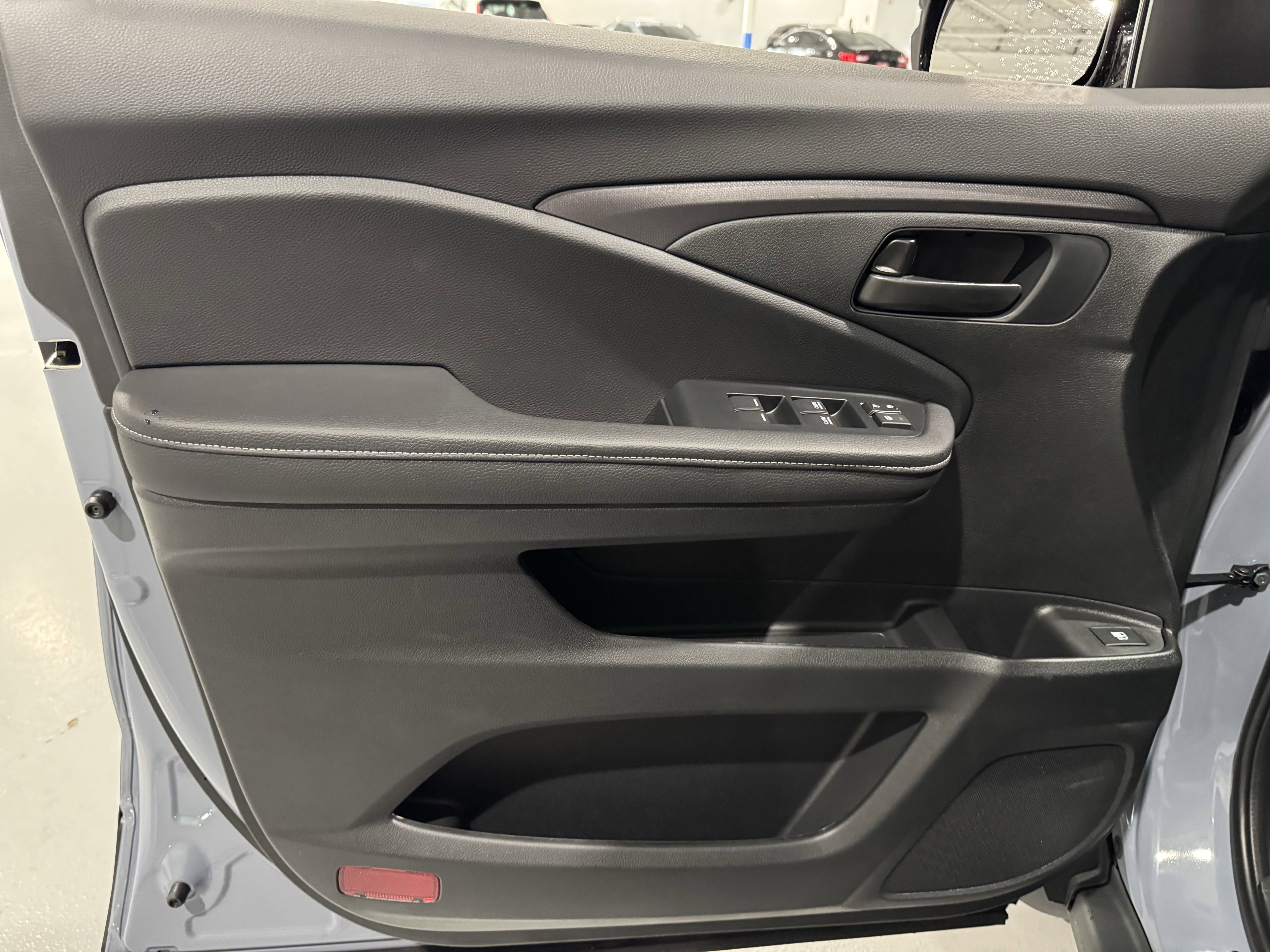 New 2025 Honda Ridgeline Sport image 17