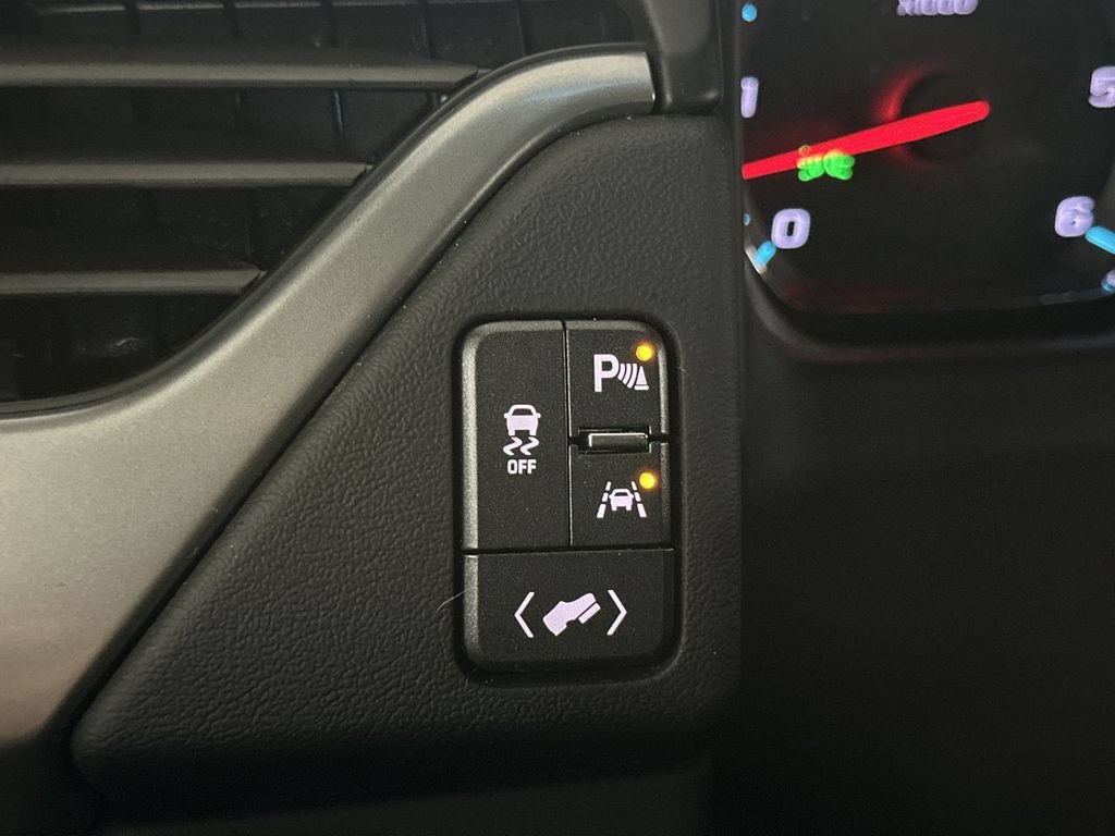 Used 2016 Chevrolet Suburban LT w/ Luxury Package AWD/4WD image 52
