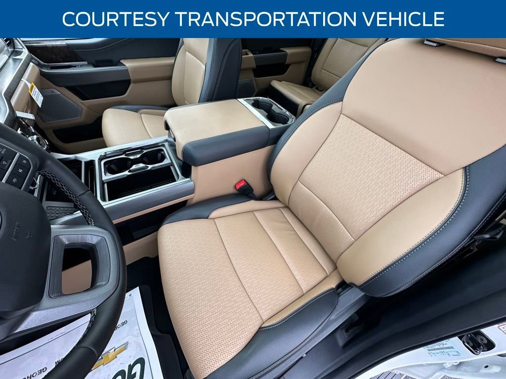 New 2025 Ford F250 Lariat w/ Lariat Ultimate Package image 18