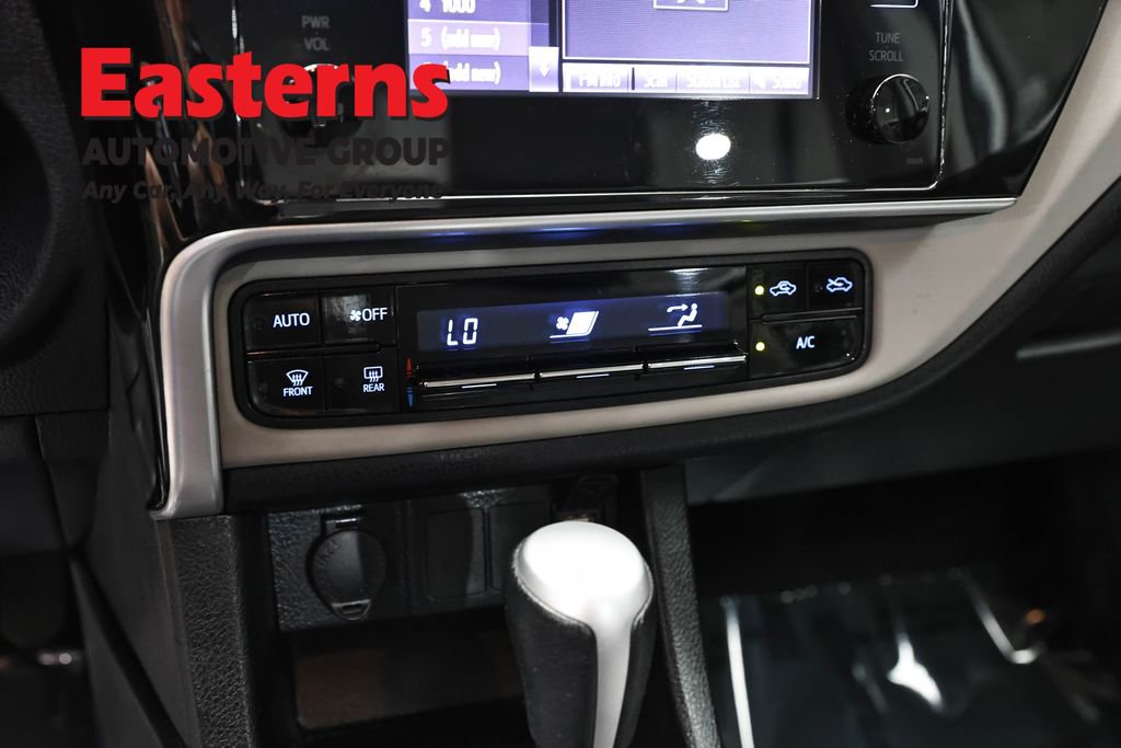 Used 2019 Toyota Corolla LE FWD image 19