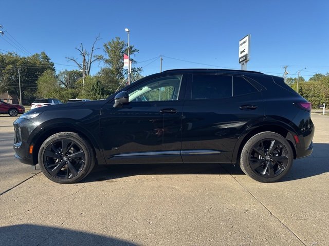 Used 2025 Buick Envision Sport Touring image 6