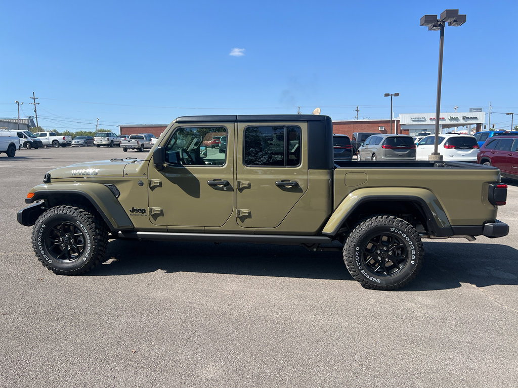 New 2025 Jeep Gladiator Willys image 12