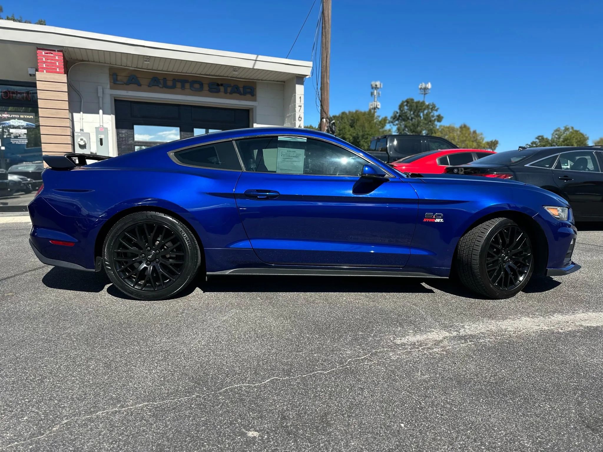 Used 2016 Ford Mustang GT Premium w/ GT Performance Package image 2