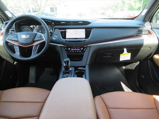 New 2026 Cadillac XT5 Premium Luxury w/ Driver Assist Package FWD image 11