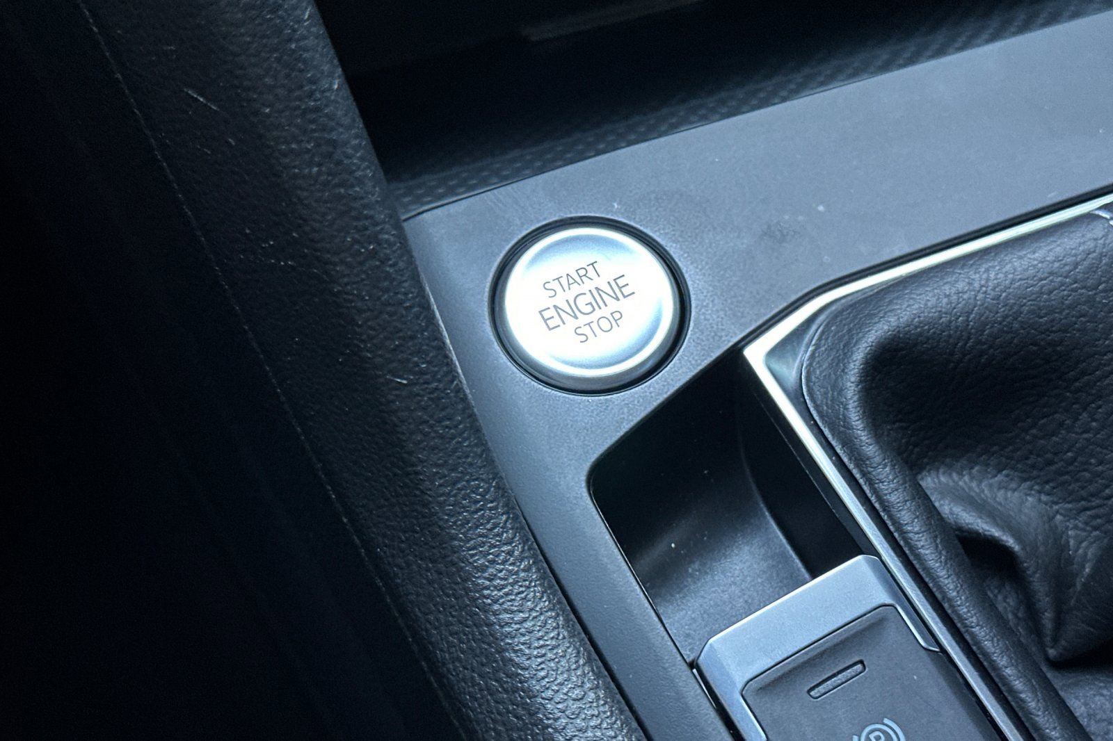 Used 2022 Volkswagen Taos SE image 22