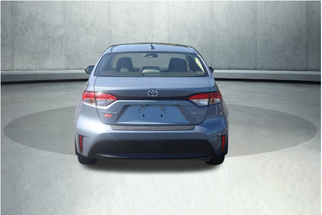 Used 2025 Toyota Corolla LE AWD/4WD image 16