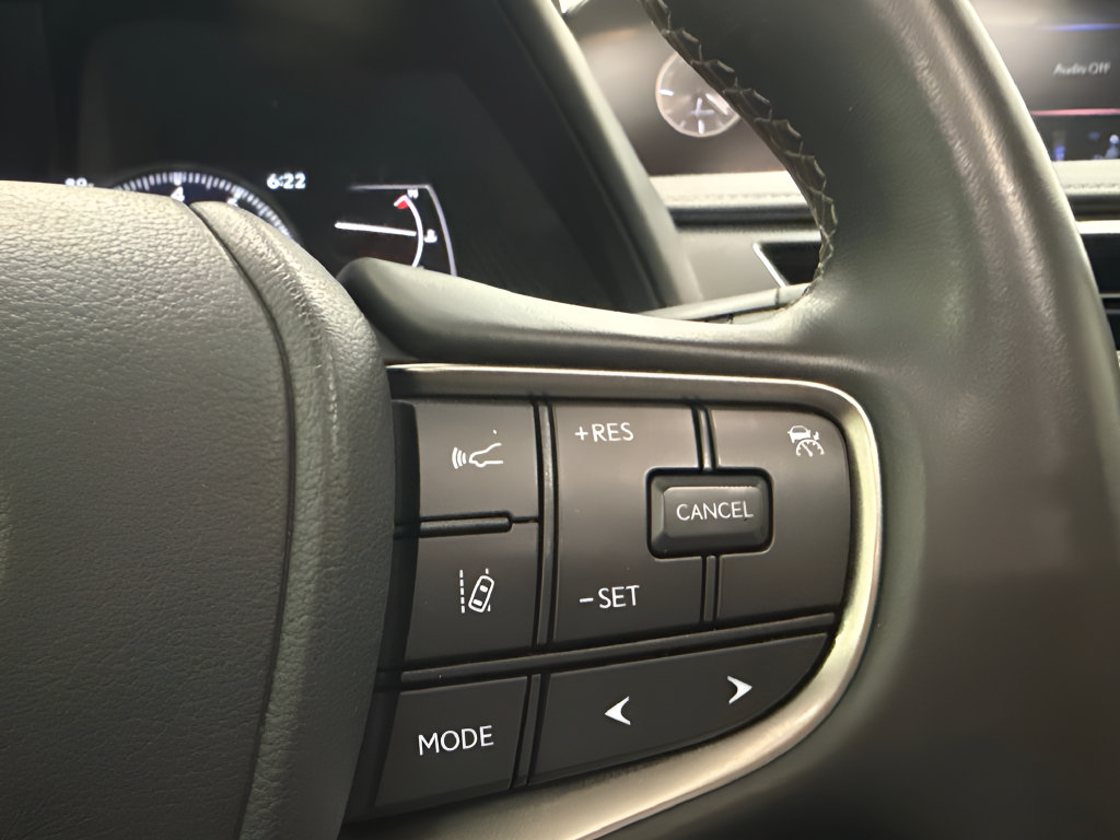 Used 2021 Lexus UX 200 w/ Accessory Package (Z1) FWD image 21
