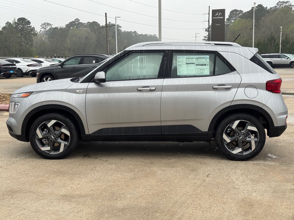 New 2026 Hyundai Venue SEL FWD image 12