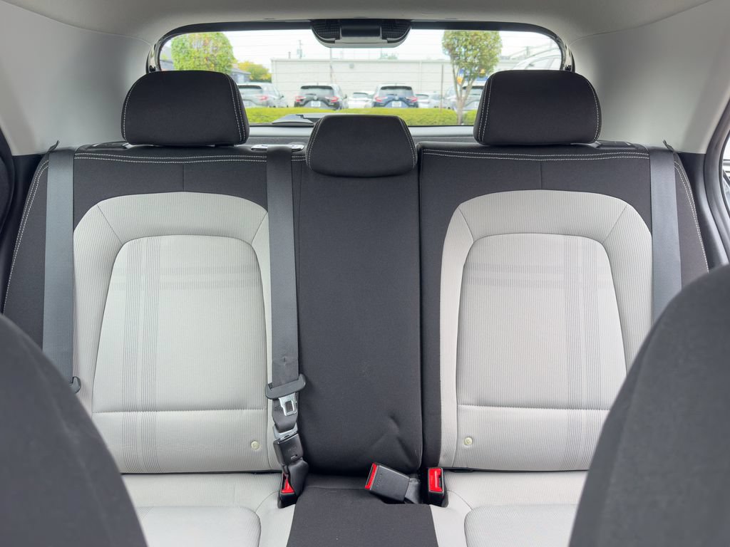 Used 2020 Hyundai Venue SEL w/ Convenience + Premium Package FWD image 30