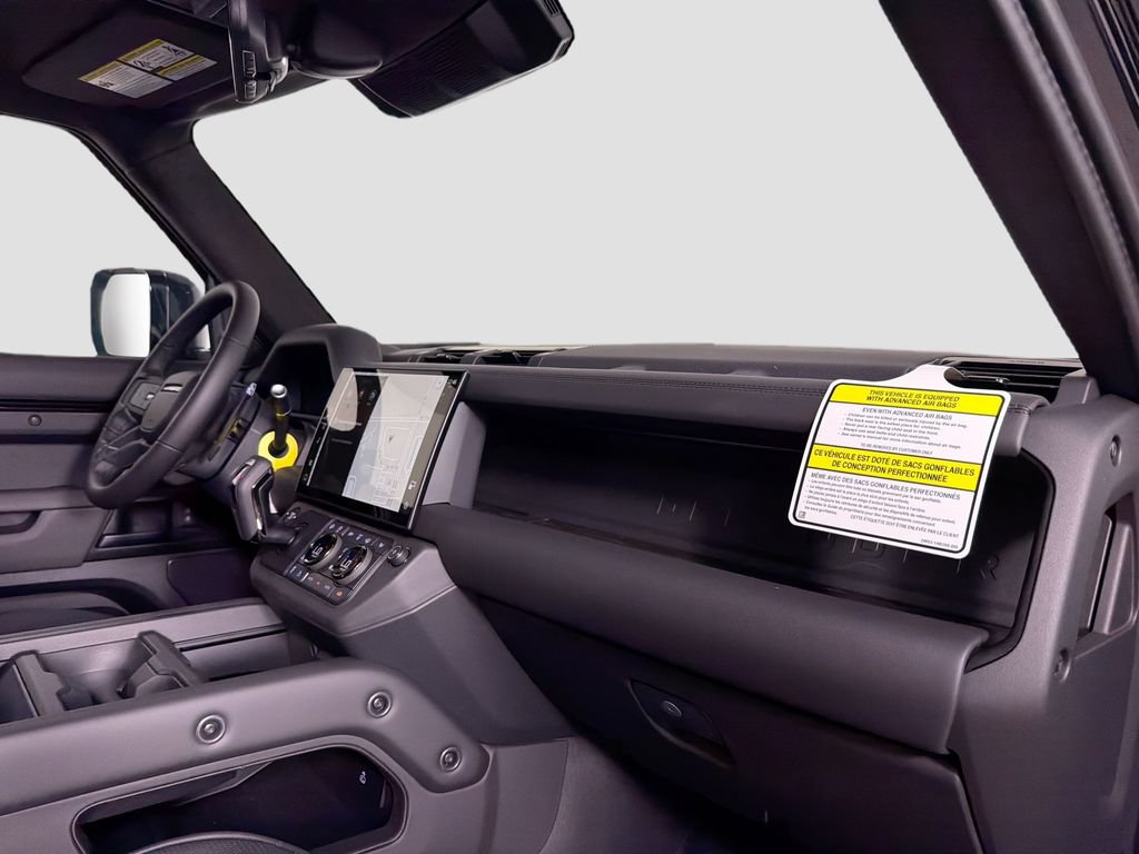 New 2026 Land Rover Defender 110 OCTA AWD/4WD image 31