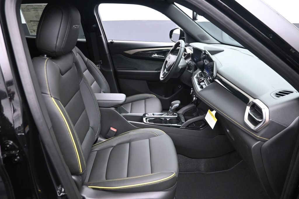 New 2026 Chevrolet TrailBlazer ACTIV w/ Convenience Package AWD/4WD image 17