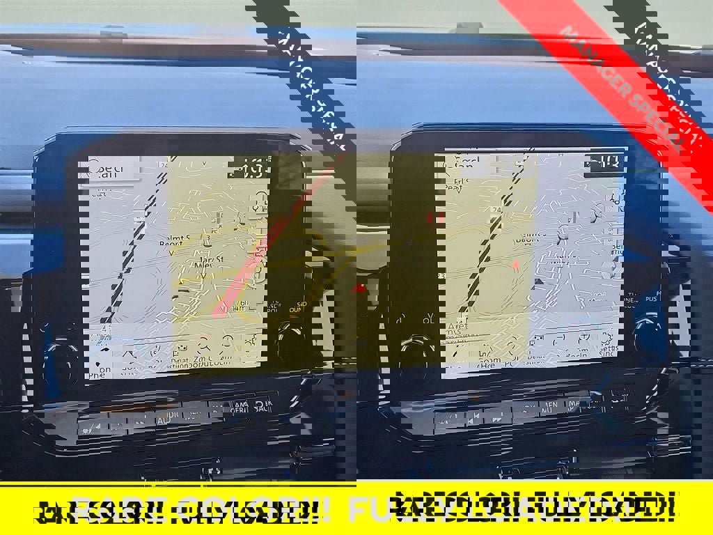 Used 2024 Nissan Pathfinder Platinum w/ Cargo Package AWD/4WD image 10