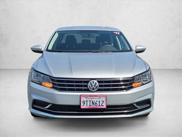 Used 2017 Volkswagen Passat 1.8T S FWD image 2