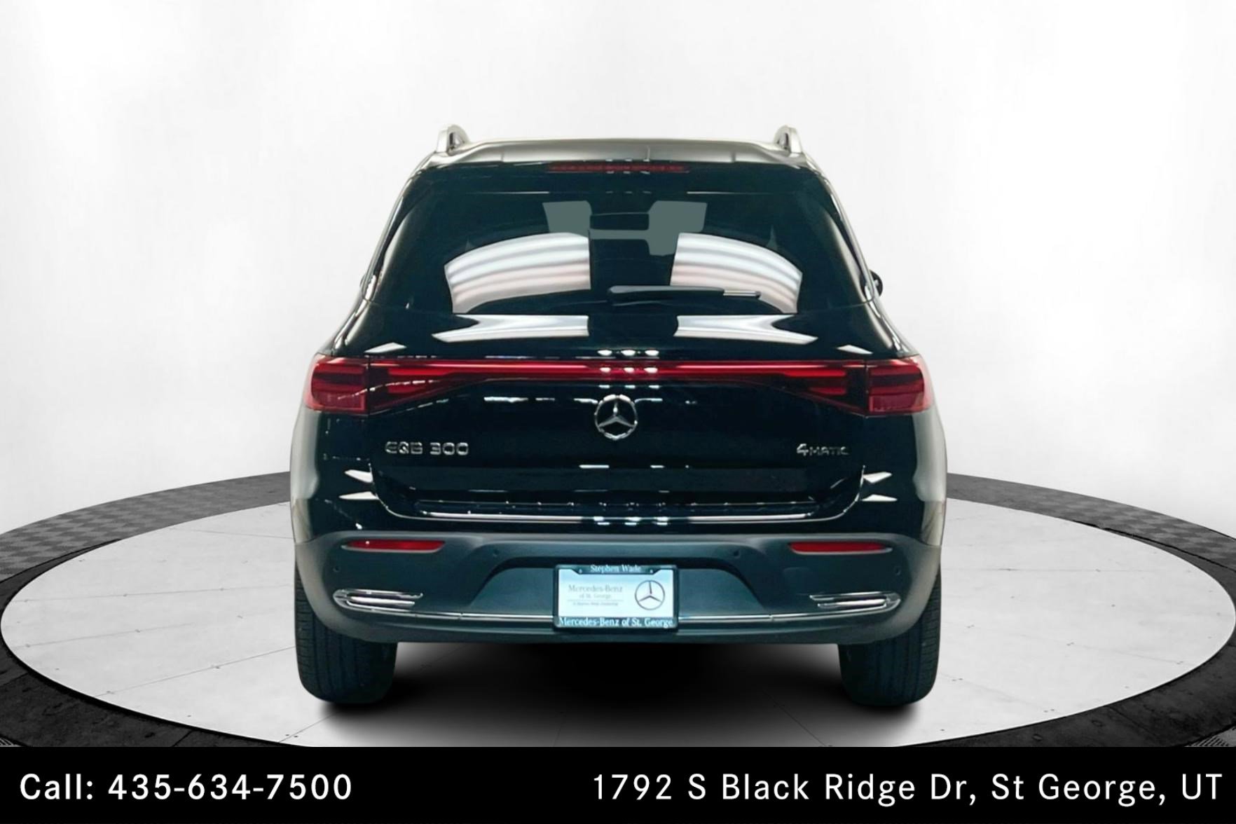 Used 2024 Mercedes-Benz EQB 300 EQB 300 image 4