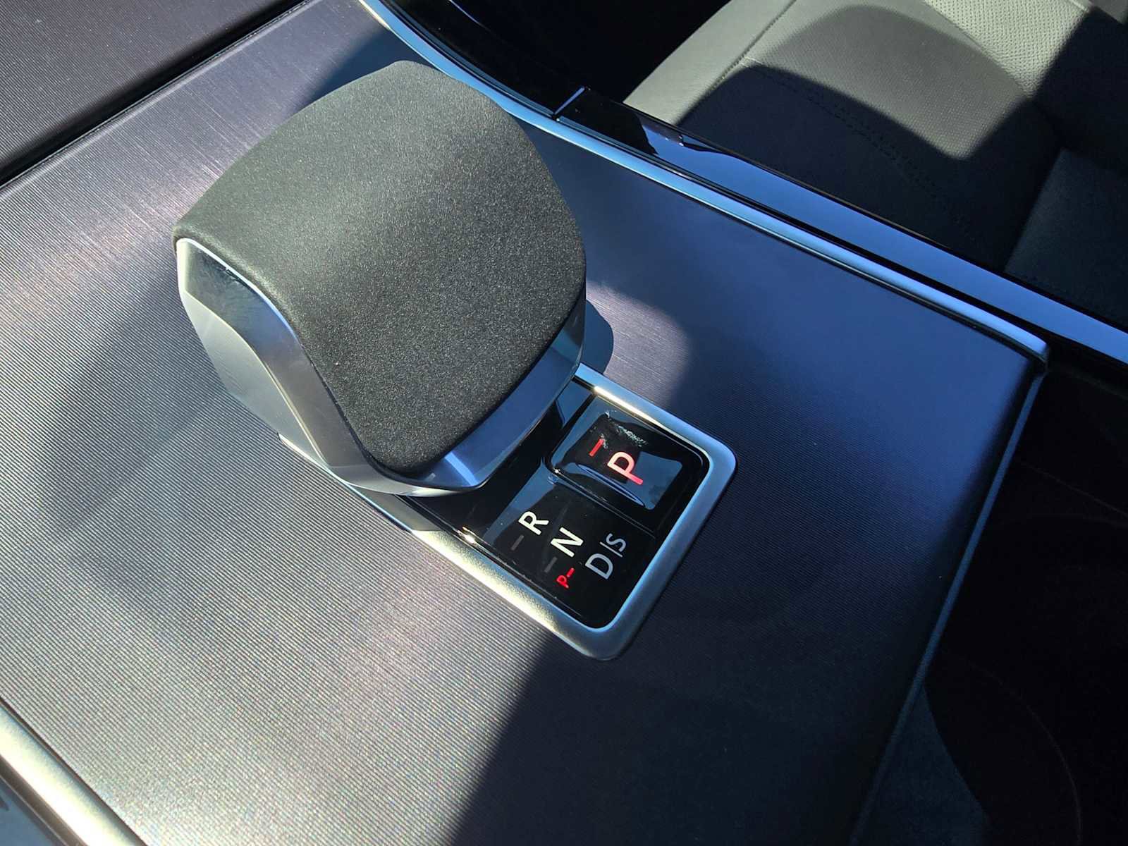Used 2026 Land Rover Range Rover Velar Dynamic SE image 30