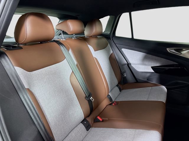 Used 2023 Volkswagen ID.4 Pro image 28