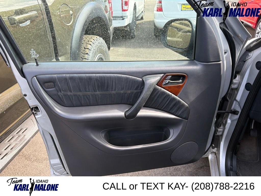 Used 2000 Mercedes-Benz ML 320 4MATIC image 8