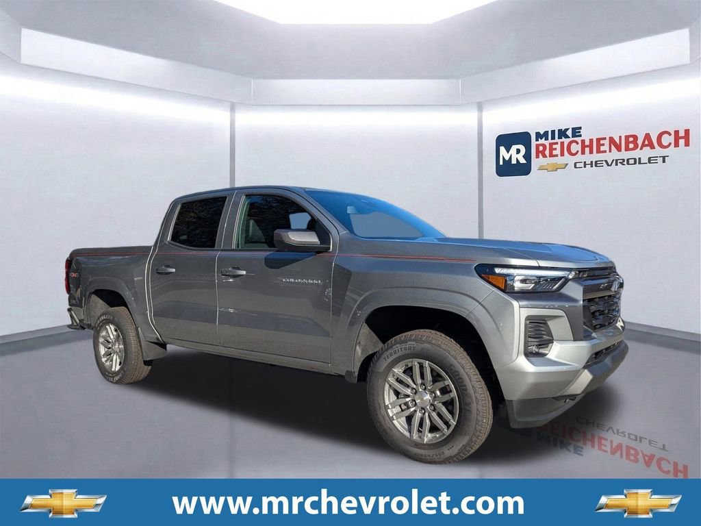 New 2025 Chevrolet Colorado LT w/ LT Convenience Package