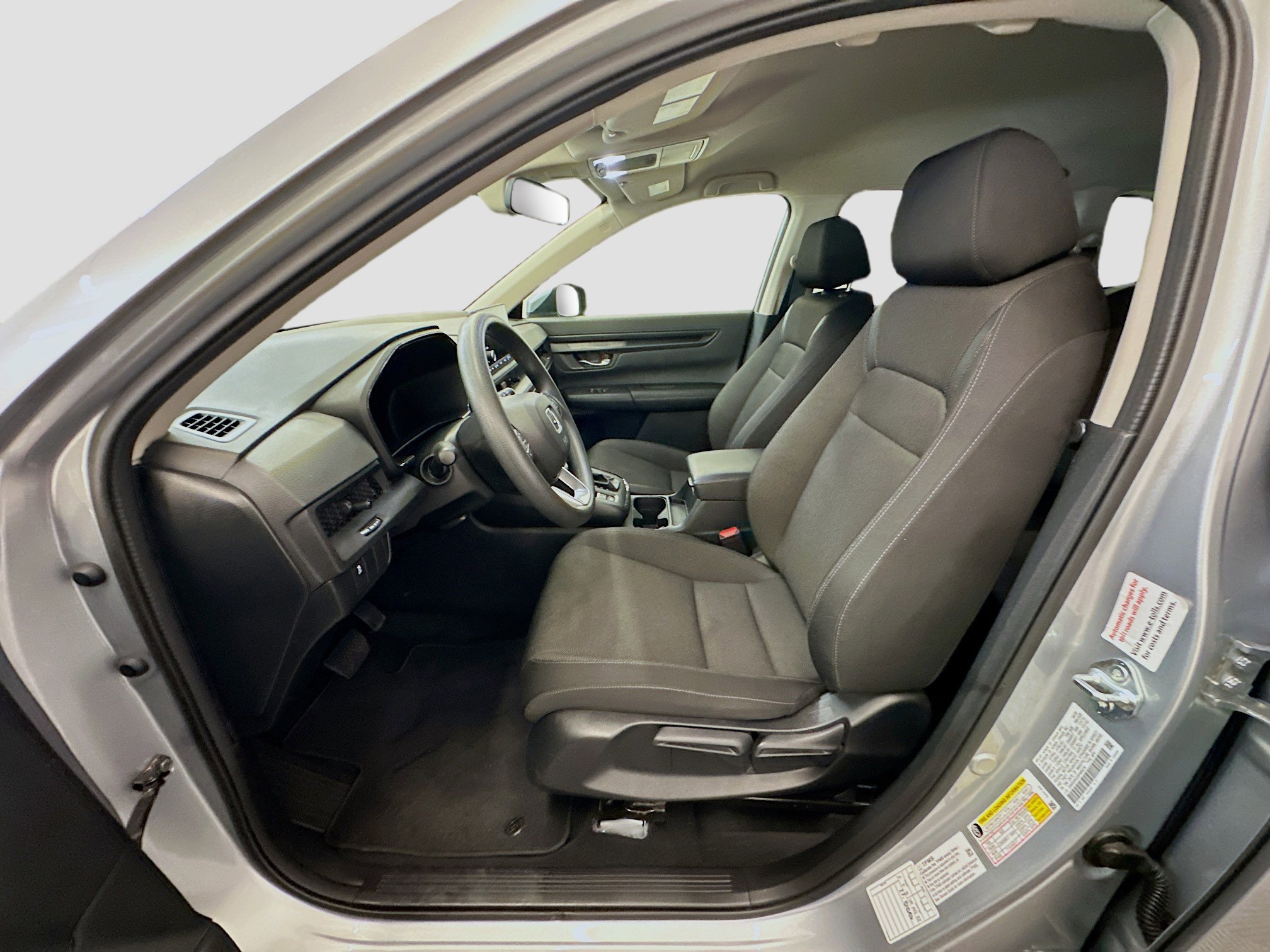 Used 2025 Honda CR-V LX image 13