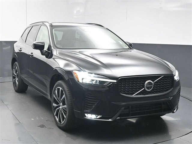 Used 2025 Volvo XC60 B5 Plus w/ Protection Package Premier image 2