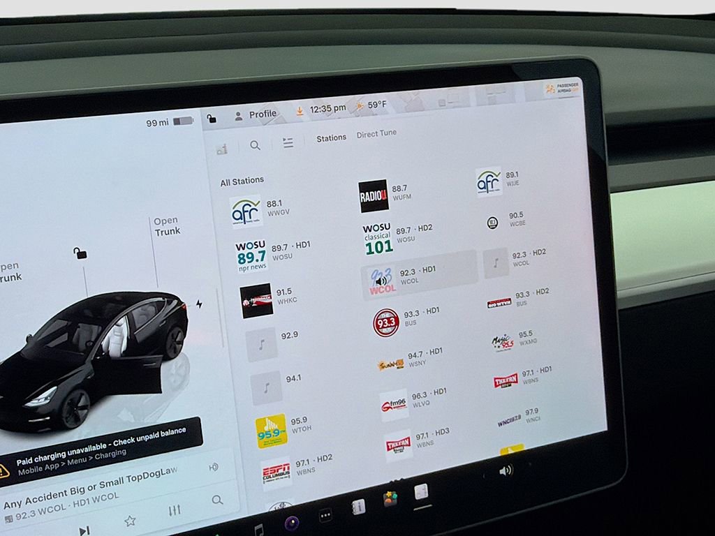 Used 2023 Tesla Model 3 Standard Range image 36