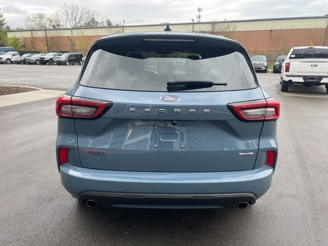 Used 2024 Ford Escape ST-Line w/ Tech Pack #1 AWD/4WD image 6