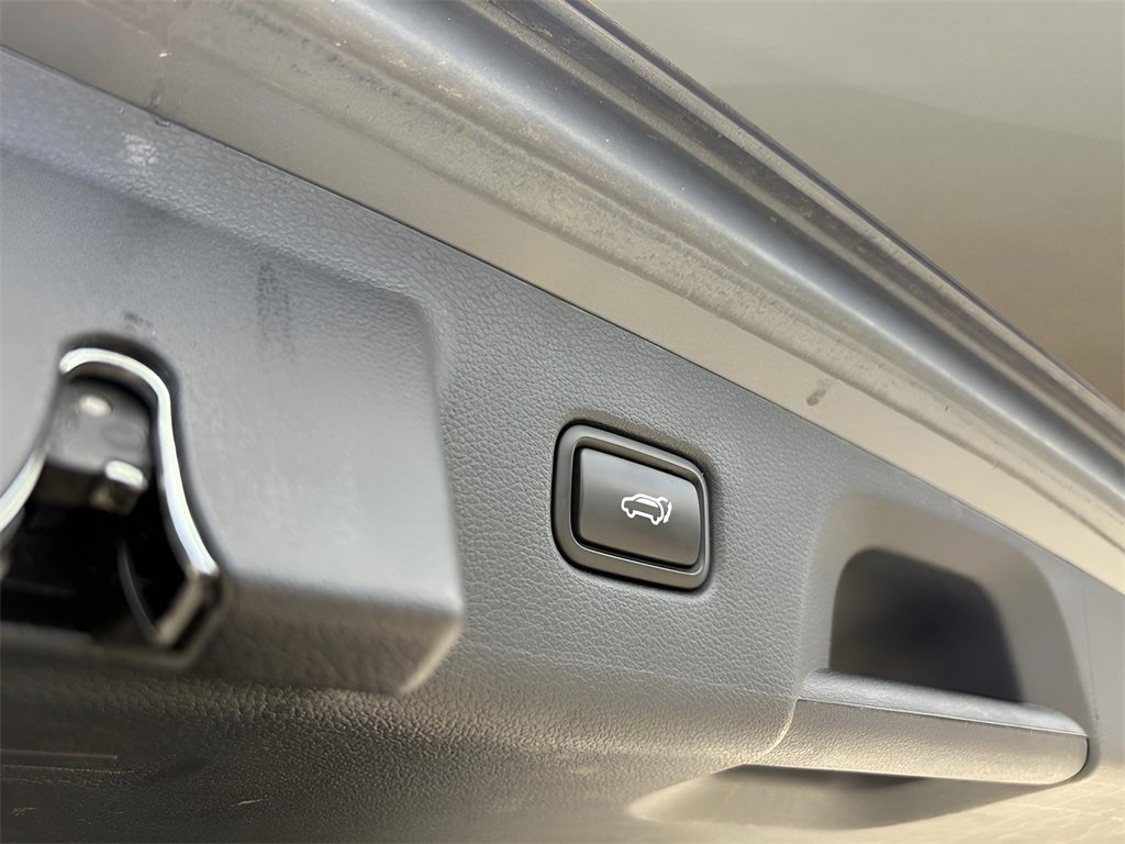 Used 2022 Hyundai Palisade Limited image 22