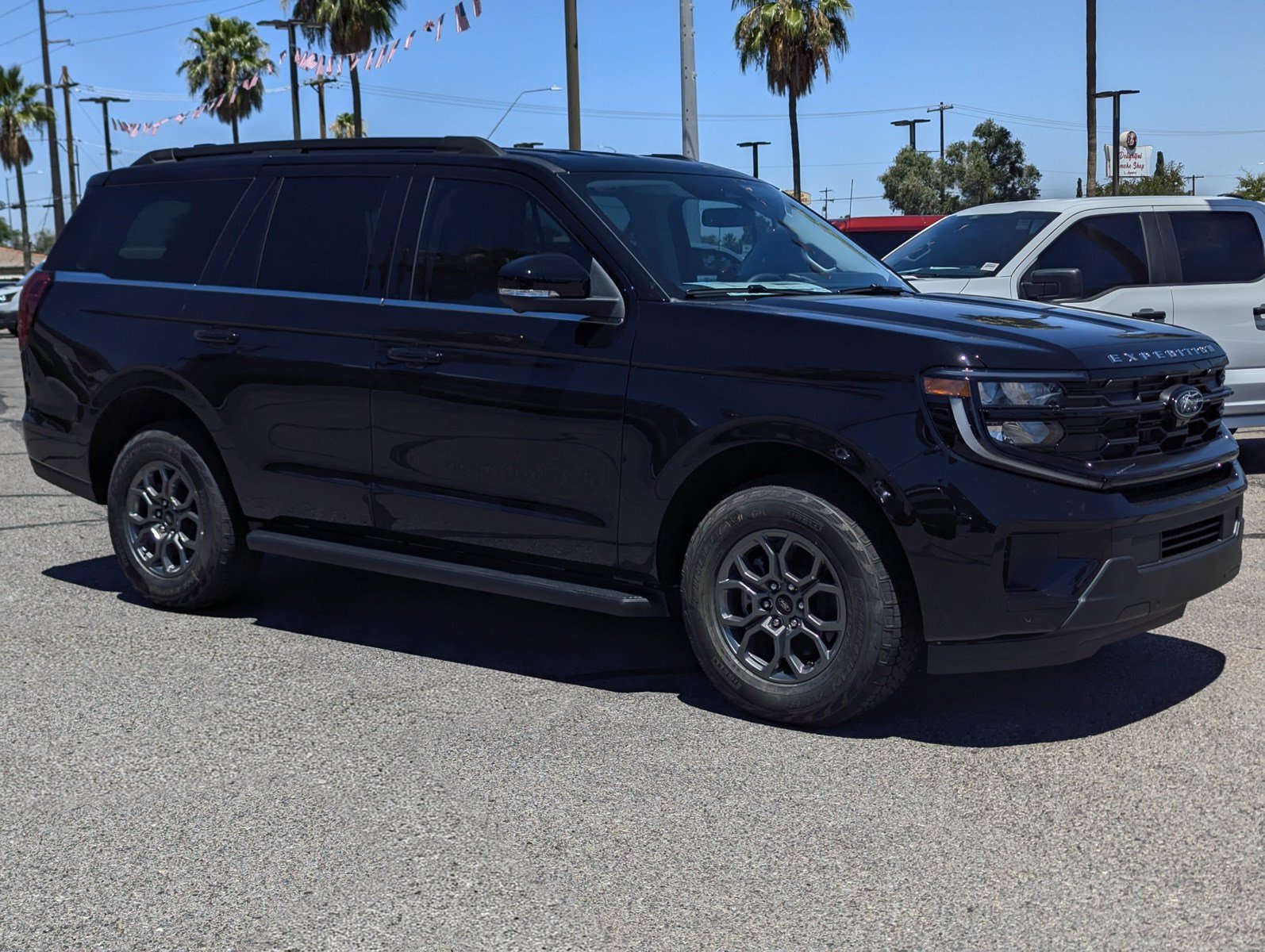 New 2026 Ford Expedition Active