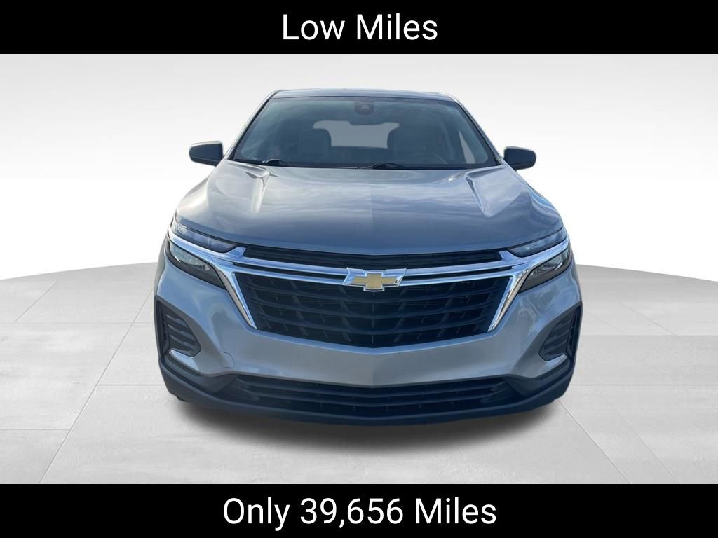 Used 2023 Chevrolet Equinox LS w/ LS Convenience Package image 2