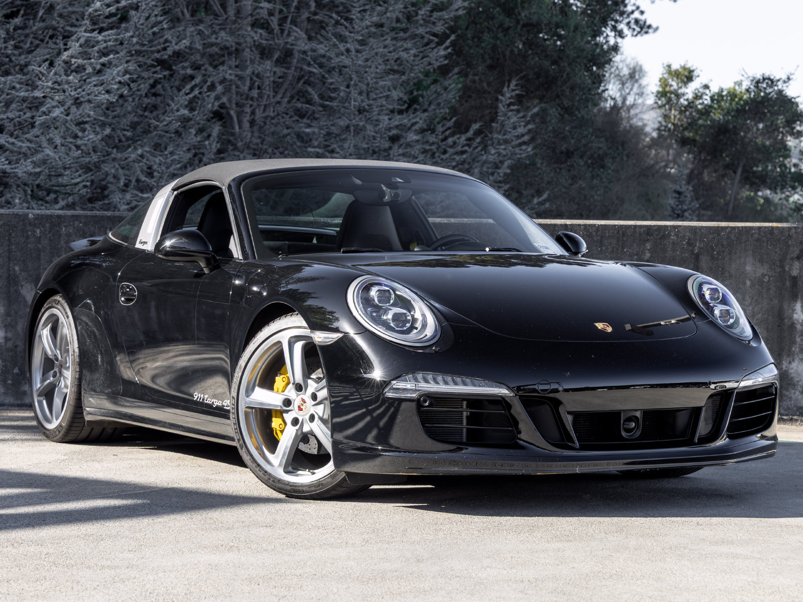 Used 2015 Porsche 911 Targa 4S AWD/4WD image 6