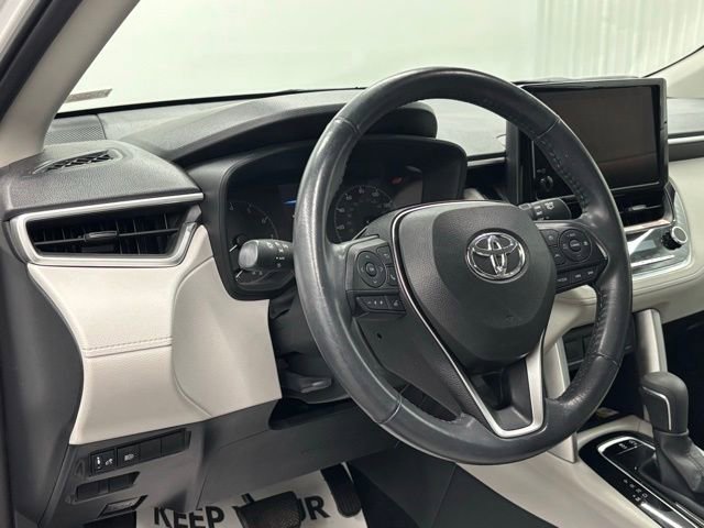 Used 2023 Toyota Corolla Cross LE image 15