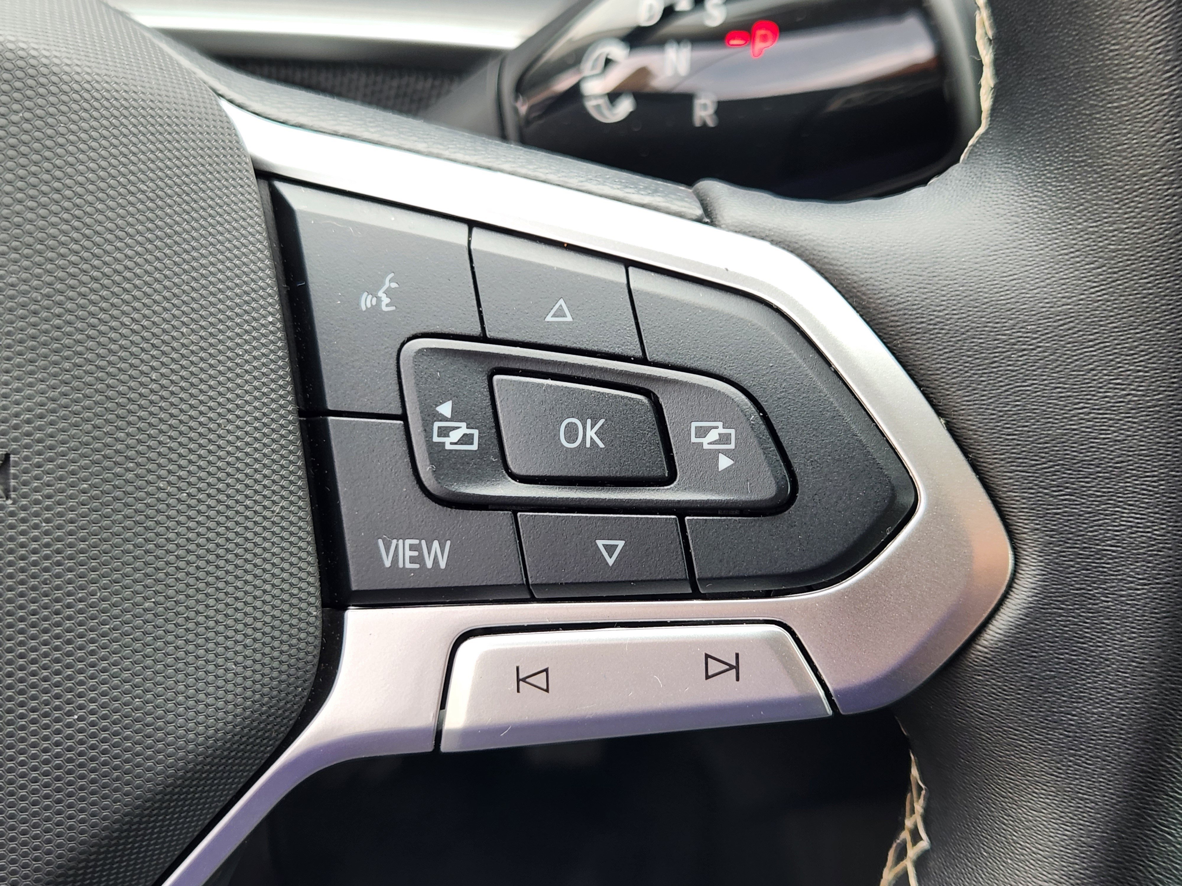 Certified 2025 Volkswagen Tiguan S AWD/4WD image 22